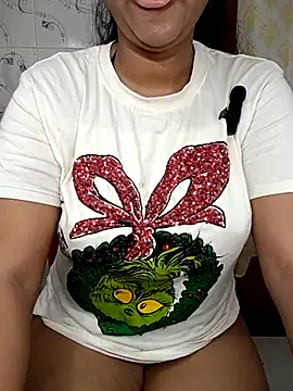 Snapshot of EeshaBhabi chatting on July 6, 2026, 2:35 pm EeshaBhabi online show from July 6, 2026, 2:35 pm