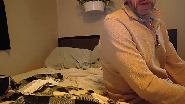 smokee parT903 online show from February 7, 2026, 7:33 pm