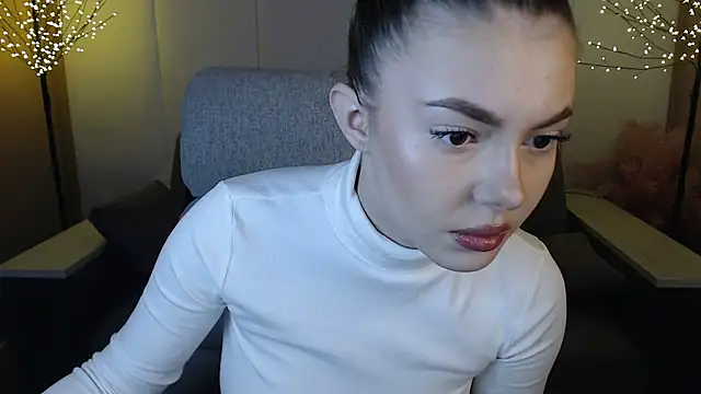 Ritaneer online show from February 17, 2025, 9:13 am