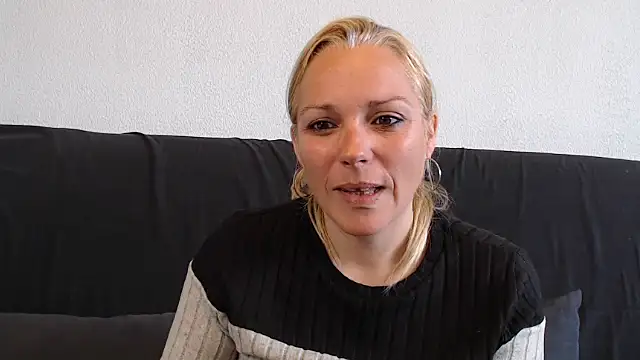 Doucelouve9 online show from March 2, 2026, 9:27 am