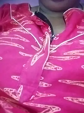 aadhini01 online show from September 24, 2025, 4:19 am