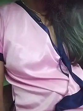 aadhini01 online show from February 9, 2025, 2:06 am