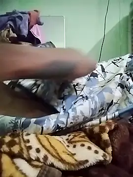 aadhini01 online show from February 11, 2025, 6:01 pm