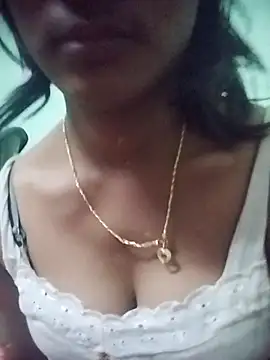 aadhini01 online show from March 3, 2025, 10:17 am