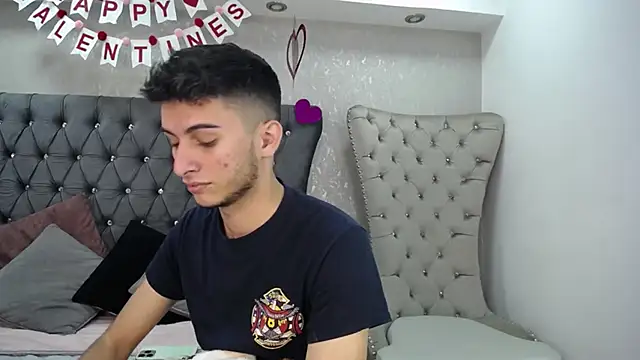 Snapshot of MrWilliseo chatting on February 9, 2025, 8:13 pm MrWilliseo online show from February 9, 2025, 8:13 pm