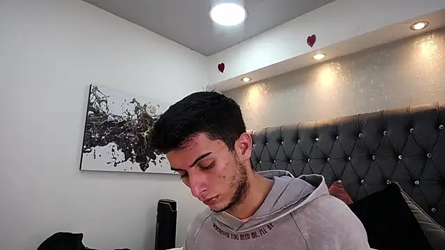 Snapshot of MrWilliseo chatting on March 18, 2025, 8:16 pm MrWilliseo online show from March 18, 2025, 8:16 pm