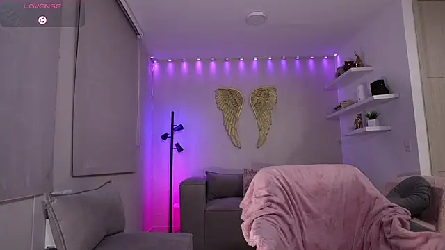 Snapshot of lupejones chatting on February 9, 2026, 3:15 am lupejones online show from February 9, 2026, 3:15 am