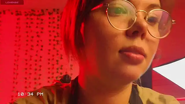 Snapshot of whoa-hoa-hoa-hoa-hoa chatting on June 13, 2026, 7:34 pm whoa-hoa-hoa-hoa-hoa online show from June 13, 2026, 7:34 pm