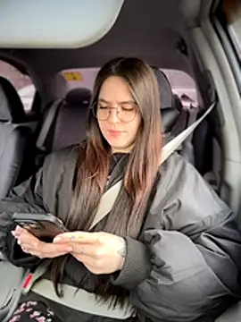 Snapshot of meow_girl chatting on March 19, 2026, 8:25 am meow girl online show from March 19, 2026, 8:25 am
