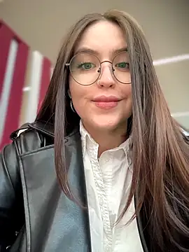 Snapshot of meow_girl chatting on March 24, 2026, 3:01 pm meow girl online show from March 24, 2026, 3:01 pm