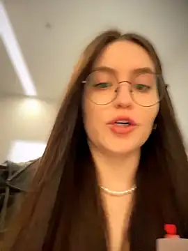 Snapshot of meow_girl chatting on March 31, 2026, 10:50 am meow girl online show from March 31, 2026, 10:50 am
