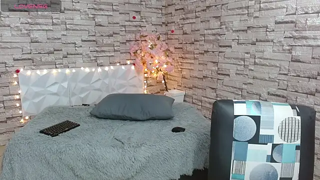 Vanse lust online show from March 14, 2025, 1:27 am