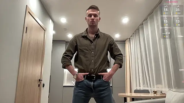 Snapshot of cute_mark chatting on November 24, 2025, 2:44 am cute mark online show from November 24, 2025, 2:44 am