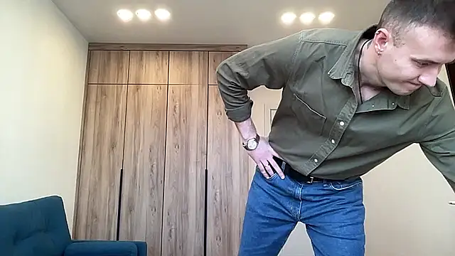 Snapshot of cute_mark chatting on March 28, 2026, 5:30 am cute mark online show from March 28, 2026, 5:30 am