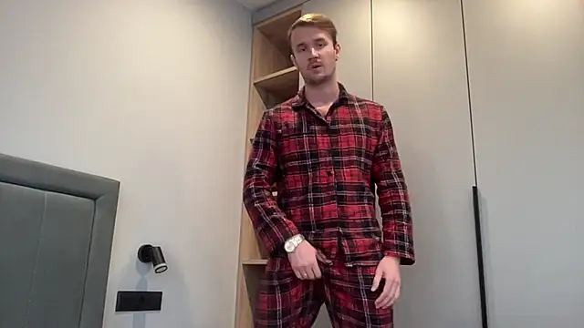 Snapshot of cute_mark chatting on September 20, 2025, 3:06 pm cute mark online show from September 20, 2025, 3:06 pm