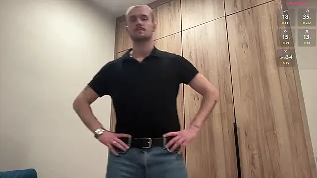 cute mark online show from January 14, 2026, 10:57 pm