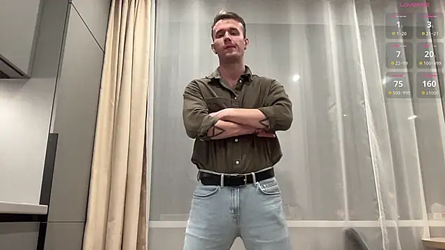 Snapshot of cute_mark chatting on November 3, 2025, 8:01 pm cute mark online show from November 3, 2025, 8:01 pm