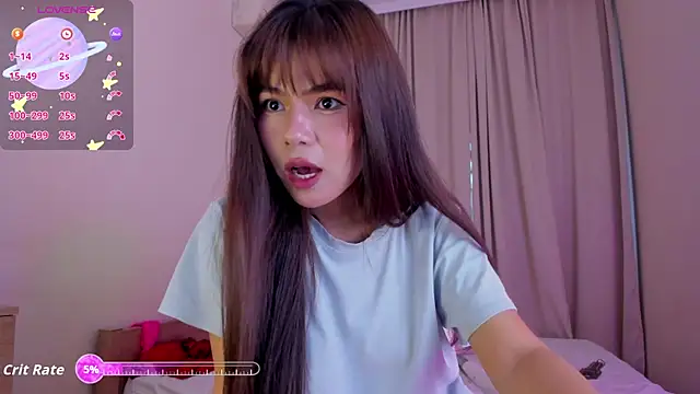 Snapshot of moonlight8_ chatting on June 17, 2026, 8:03 am moonlight8 online show from June 17, 2026, 8:03 am