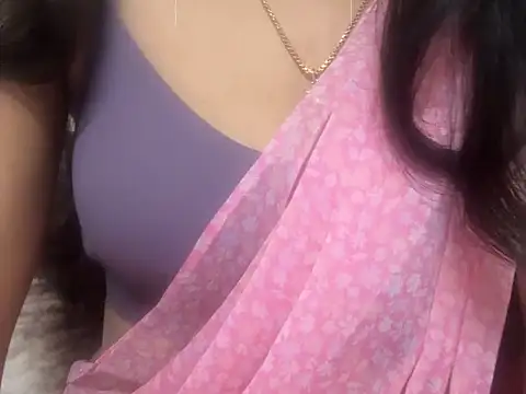 Snapshot of _FluffyHxney_ chatting on December 24, 2024, 9:00 pm  FluffyHxney  online show from December 24, 2024, 9:00 pm