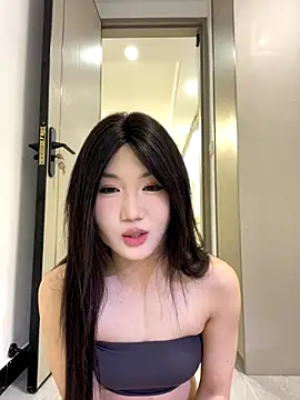 xyebobs online show from October 16, 2025, 2:14 pm