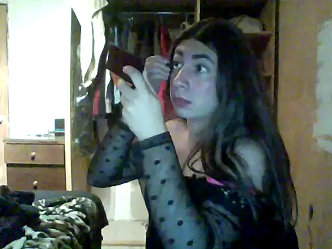 Yasmin Paez99 online show from November 8, 2025, 2:48 am