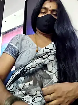 Snapshot of Tamilrojanew chatting on June 7, 2026, 11:04 am Tamilrojanew online show from June 7, 2026, 11:04 am