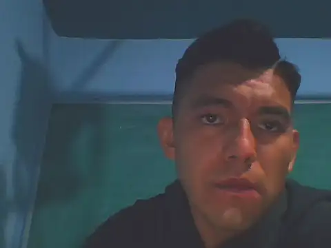 Snapshot of Javierhot666 chatting on March 4, 2026, 12:40 am Javierhot666 online show from March 4, 2026, 12:40 am