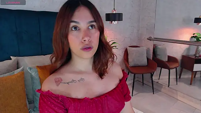 AdeleAndersonn online show from October 31, 2025, 5:42 pm