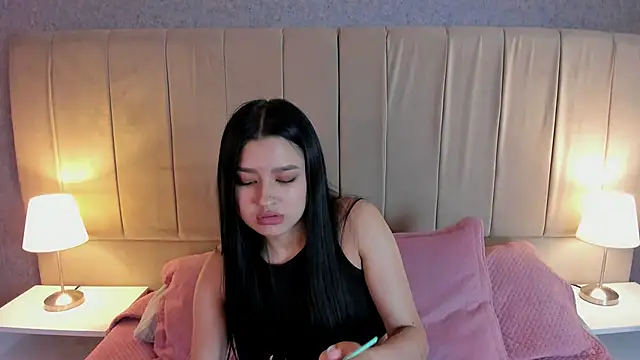 Snapshot of megan_bat chatting on January 13, 2025, 5:55 pm megan bat online show from January 13, 2025, 5:55 pm