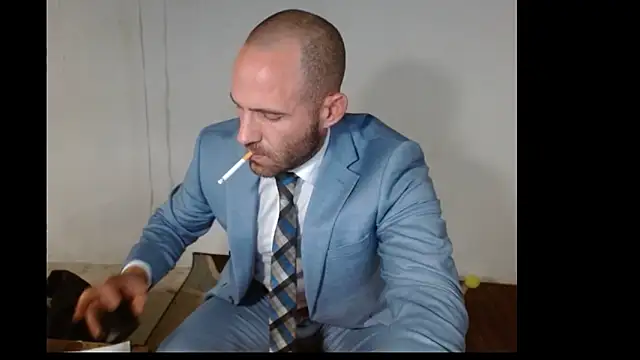 TheNakedPreacher online show from December 17, 2025, 4:12 pm