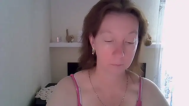 Snapshot of Madaamtang chatting on June 25, 2026, 12:43 pm Madaamtang online show from June 25, 2026, 12:43 pm