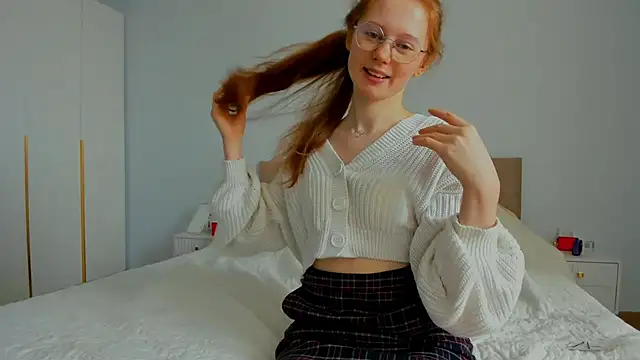 Snapshot of Fire_Luna chatting on March 22, 2025, 7:36 am Fire Luna online show from March 22, 2025, 7:36 am