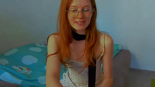 Snapshot of Fire_Luna chatting on May 21, 2026, 8:44 am Fire Luna online show from May 21, 2026, 8:44 am
