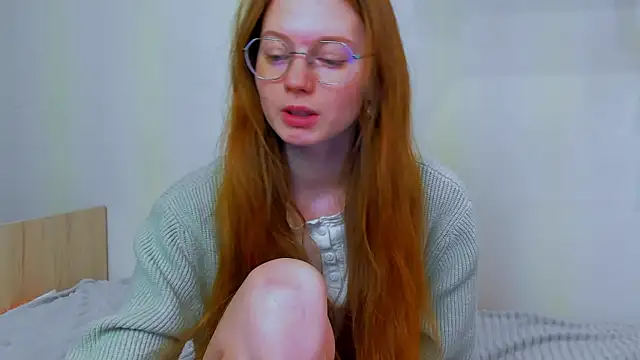 Snapshot of Fire_Luna chatting on February 24, 2026, 5:30 am Fire Luna online show from February 24, 2026, 5:30 am