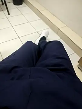 Snapshot of gatmoreno1 chatting on September 24, 2025, 4:35 pm gatmoreno1 online show from September 24, 2025, 4:35 pm