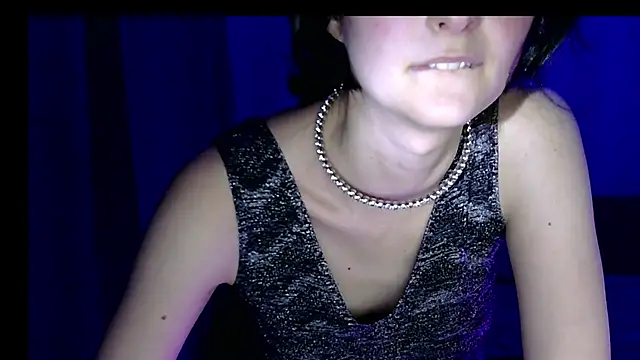 Snapshot of LilyXSky chatting on February 21, 2025, 4:05 pm LilyXSky online show from February 21, 2025, 4:05 pm