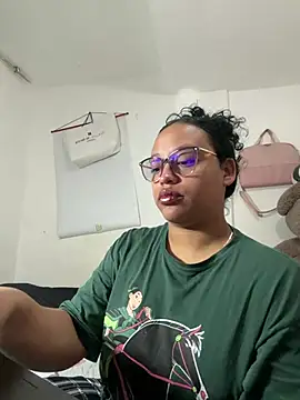 Snapshot of angela_angels_ chatting on February 19, 2026, 9:17 am angela angels online show from February 19, 2026, 9:17 am