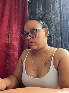 Snapshot of angela_angels_ chatting on June 20, 2026, 2:11 pm angela angels online show from June 20, 2026, 2:11 pm