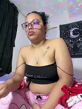 Snapshot of angela_angels_ chatting on January 9, 2026, 4:52 am angela angels online show from January 9, 2026, 4:52 am