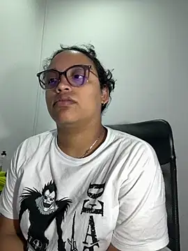 Snapshot of angela_angels_ chatting on November 8, 2025, 3:43 am angela angels online show from November 8, 2025, 3:43 am