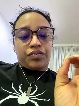 Snapshot of angela_angels_ chatting on November 16, 2025, 12:26 am angela angels online show from November 16, 2025, 12:26 am