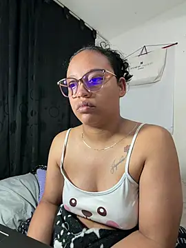 Snapshot of angela_angels_ chatting on May 22, 2026, 4:10 am angela angels online show from May 22, 2026, 4:10 am