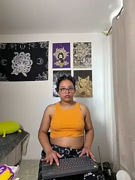 Snapshot of angela_angels_ chatting on March 8, 2026, 6:33 pm angela angels online show from March 8, 2026, 6:33 pm