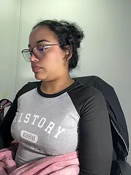 Snapshot of angela_angels_ chatting on November 2, 2025, 7:57 am angela angels online show from November 2, 2025, 7:57 am