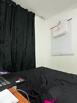 Snapshot of angela_angels_ chatting on May 1, 2026, 1:54 am angela angels online show from May 1, 2026, 1:54 am