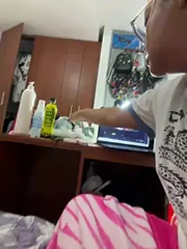 Snapshot of angela_angels_ chatting on April 13, 2026, 1:59 pm angela angels online show from April 13, 2026, 1:59 pm