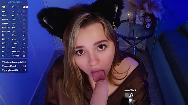 Snapshot of AlliceBrown_ chatting on January 10, 2025, 8:51 am AlliceBrown online show from January 10, 2025, 8:51 am