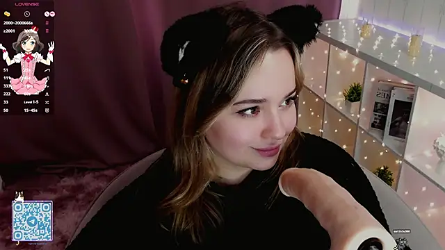 Snapshot of AlliceBrown_ chatting on March 15, 2025, 9:09 am AlliceBrown online show from March 15, 2025, 9:09 am