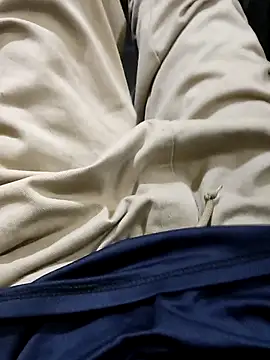 Snapshot of Juliano69xv chatting on October 5, 2025, 11:39 pm Juliano69xv online show from October 5, 2025, 11:39 pm