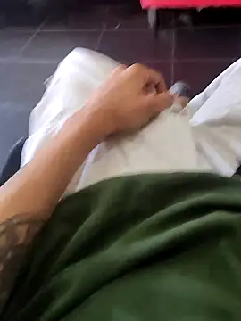 Snapshot of Juliano69xv chatting on September 8, 2025, 5:56 pm Juliano69xv online show from September 8, 2025, 5:56 pm